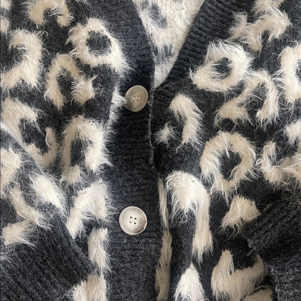 Grey and  White spotted Fuzzy Cardigan - Picture 3 of 6
